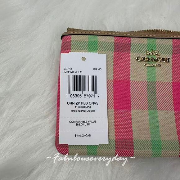 Coach Corner Zip Wristlet With Plaid Print Signature Canvas CBP18 Pink Multi NWT - Picture 3 of 5